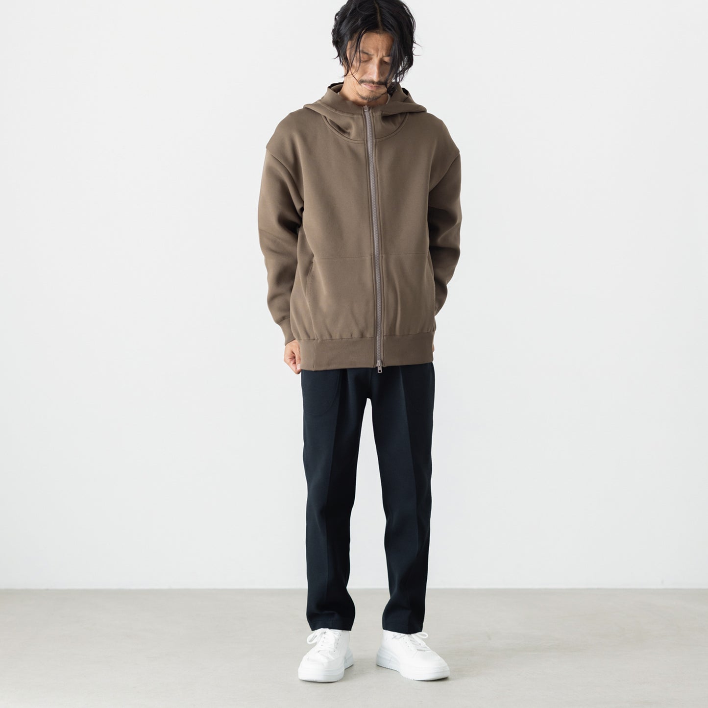 Khaki Brown/モデル:173㎝/着用サイズ:2