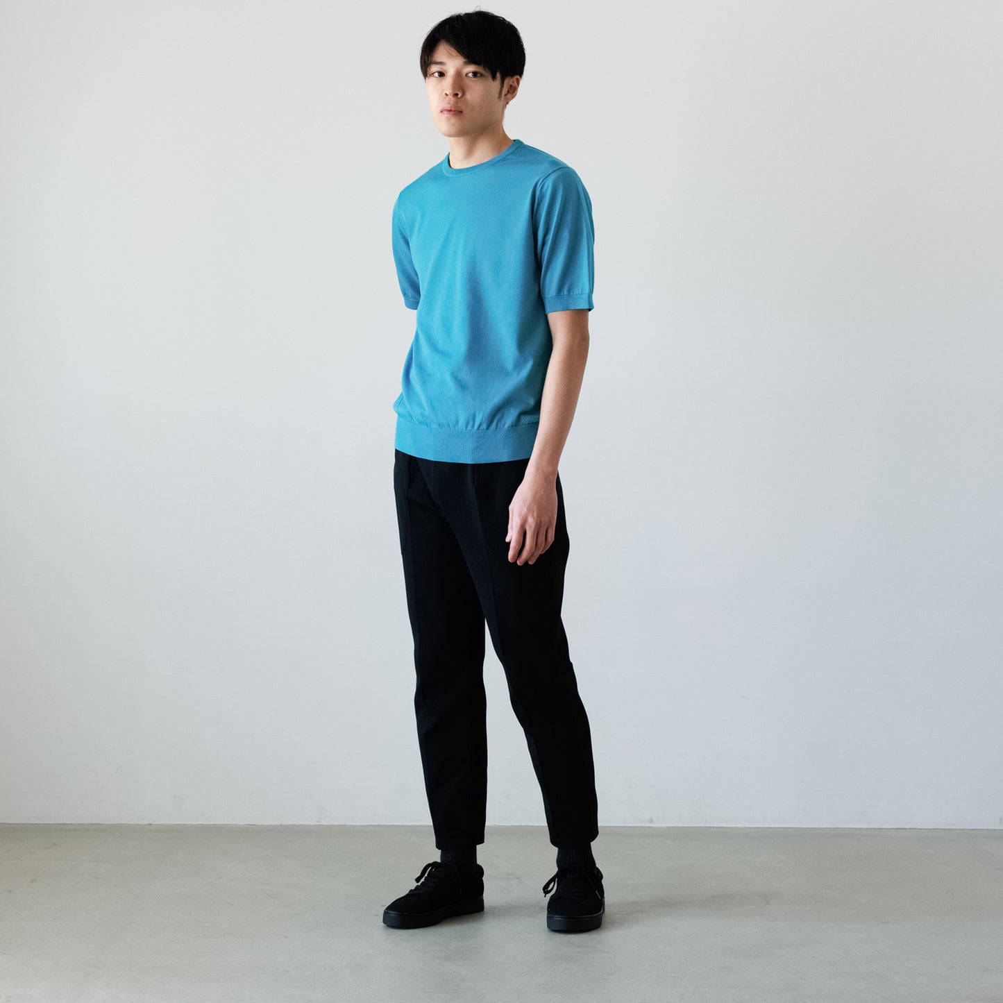 Grayish Blue/着用サイズ:3