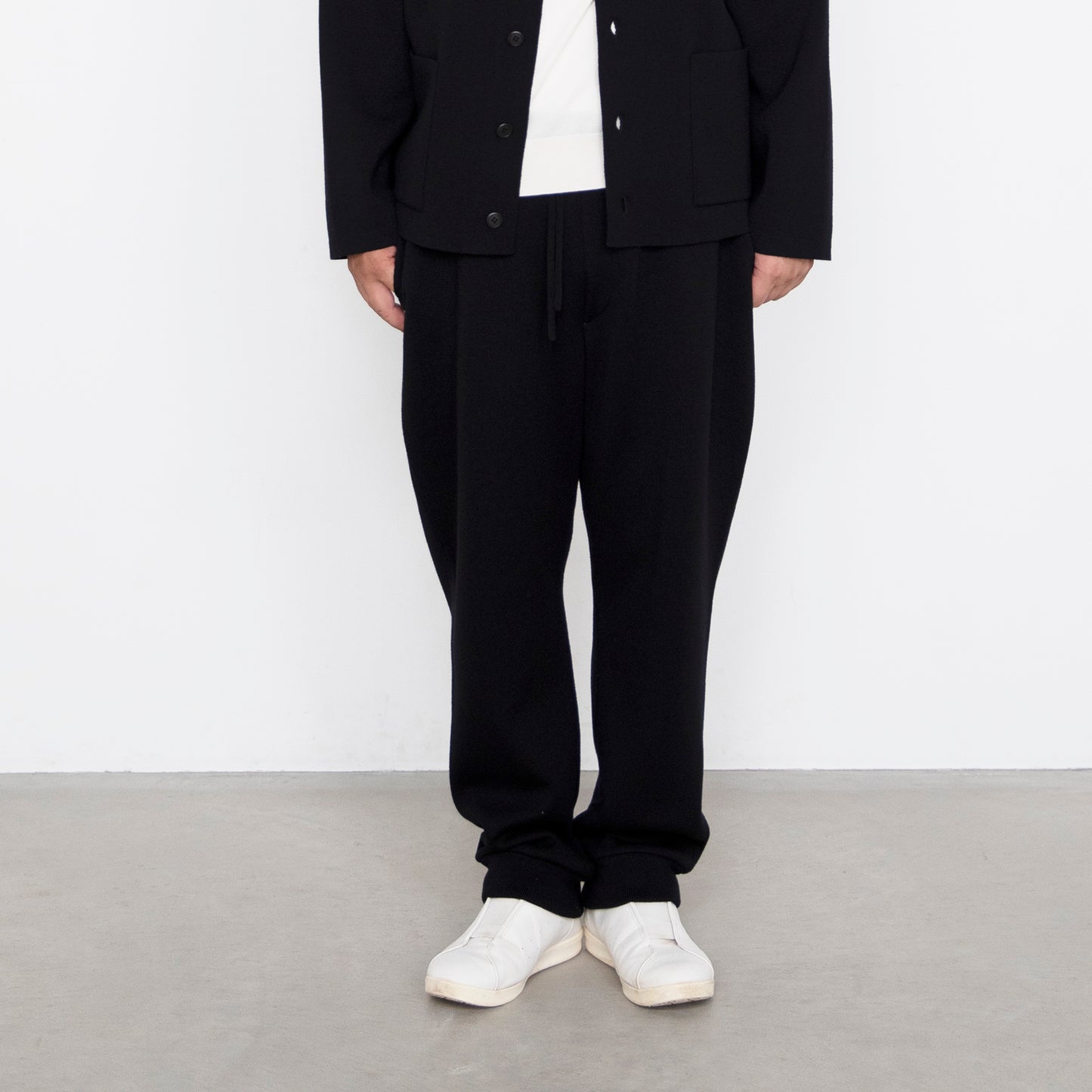 Black/モデル:176cm/着用サイズ:3